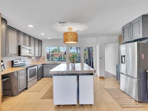 1736 NW 38th St, Oakland Park FL 33309