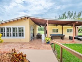 5161 Thoroughbred Ln, Southwest Ranches FL 33330