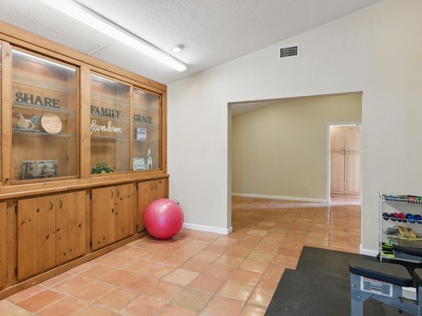 5161 Thoroughbred Ln, Southwest Ranches FL 33330