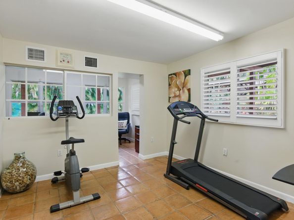 5161 Thoroughbred Ln, Southwest Ranches FL 33330