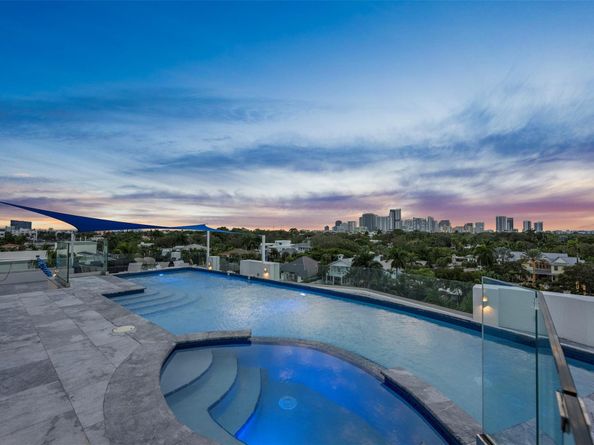 301 Hendricks Isle 9, Fort Lauderdale FL 33301