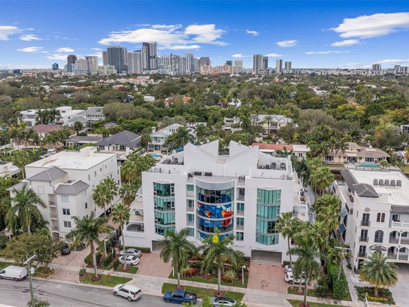 301 Hendricks Isle 9, Fort Lauderdale FL 33301