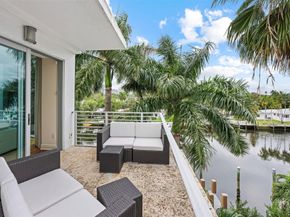 301 Hendricks Isle 9, Fort Lauderdale FL 33301