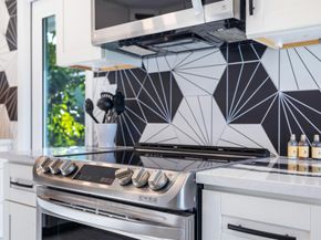 657 NW 30th Ct, Wilton Manors FL 33311