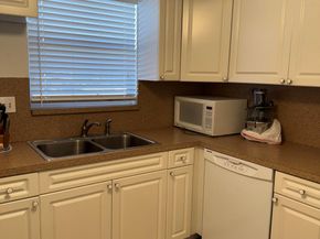 721 Lori Drive 113, Palm Springs FL 33461