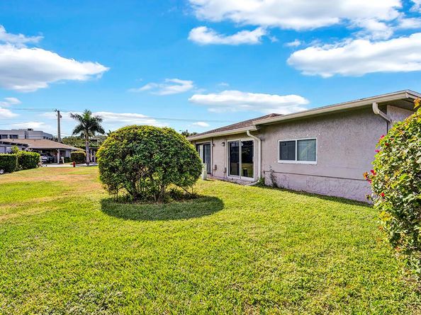 6722 Moonlit Drive, Delray Beach FL 33446