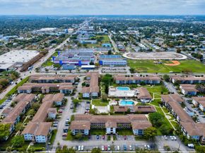 16790 NE 14th Avenue 310, Miami FL 33162