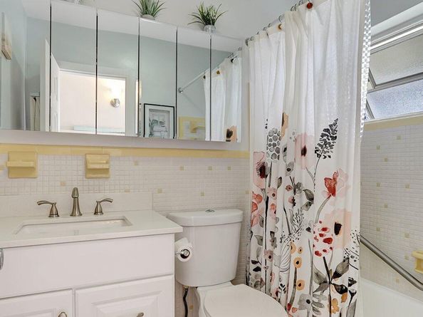 16790 NE 14th Avenue 310, Miami FL 33162