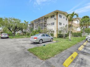 16790 NE 14th Avenue 310, Miami FL 33162