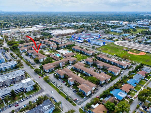 16790 NE 14th Avenue 310, Miami FL 33162