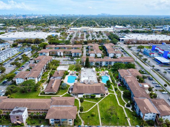 16790 NE 14th Avenue 310, Miami FL 33162