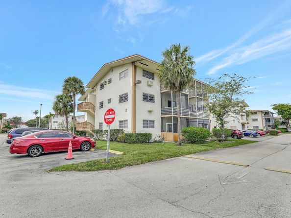 16790 NE 14th Avenue 310, Miami FL 33162