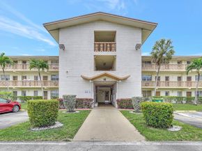 16790 NE 14th Avenue 310, Miami FL 33162