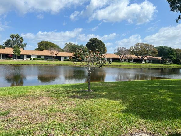 8087 Hiddenview Ter 8087, Boca Raton FL 33496