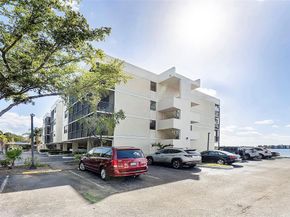 106 Lake Emerald Dr 315, Oakland Park FL 33309