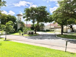 106 Lake Emerald Dr 315, Oakland Park FL 33309