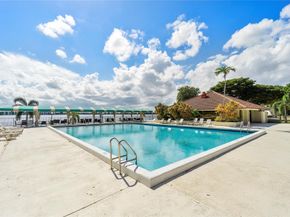 106 Lake Emerald Dr 315, Oakland Park FL 33309