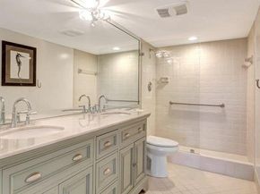 4770 Fountains Dr 304, Lake Worth FL 33467