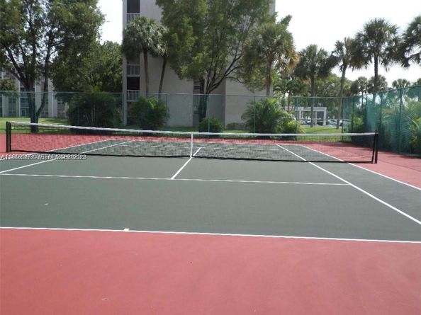1100 NW 87th Avenue 104, Coral Springs FL 33071