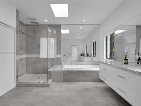 4475 N Meridian Avenue, Miami Beach FL 33140