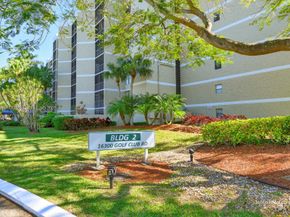 16300 Golf Club Road 317, Weston FL 33326