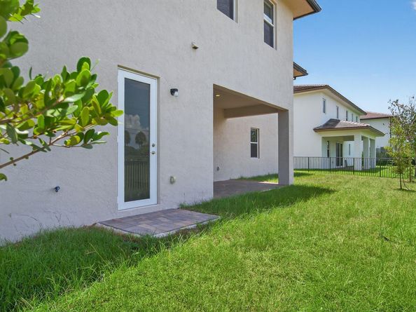 4421 SW 123rd Ln, Davie FL 33330