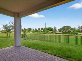 4421 SW 123rd Ln, Davie FL 33330