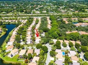 10814 NW 12th Dr, Plantation FL 33322
