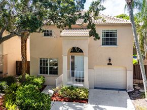 10814 NW 12th Dr, Plantation FL 33322