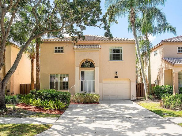 10814 NW 12th Dr, Plantation FL 33322