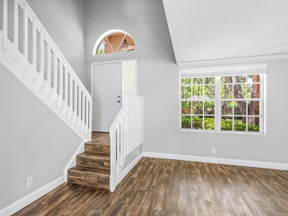 10814 NW 12th Dr, Plantation FL 33322