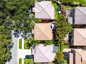 10814 NW 12th Dr, Plantation FL 33322