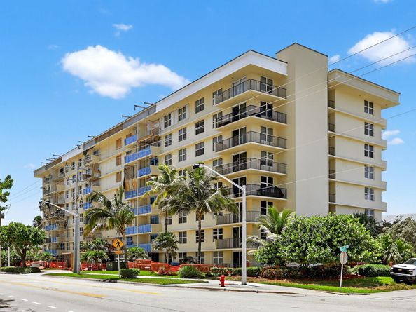 1009 N Ocean Boulevard 313, Pompano Beach FL 33062