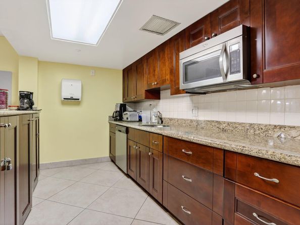 1009 N Ocean Boulevard 313, Pompano Beach FL 33062