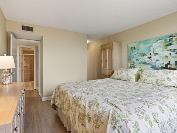 1009 N Ocean Boulevard 313, Pompano Beach FL 33062