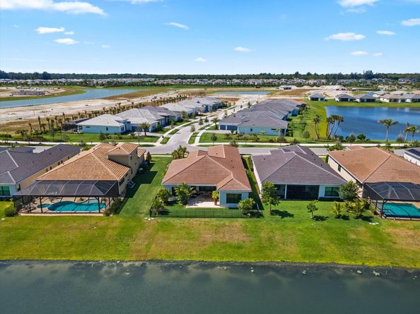 15623 Cresswind Place, Westlake FL 33470