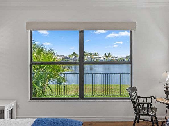 15623 Cresswind Place, Westlake FL 33470