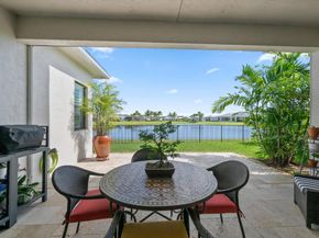 15623 Cresswind Place, Westlake FL 33470