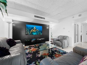 3900 Galt Ocean Dr