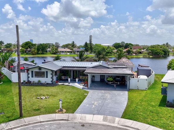 1255 NW 63rd Way, Margate FL 33063