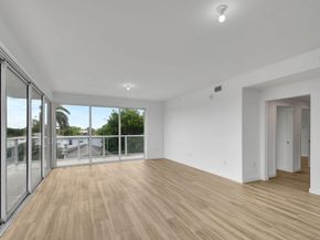 117 Lake Avenue 304, Lake Worth Beach FL 33460