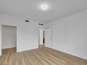 117 Lake Avenue 304, Lake Worth Beach FL 33460