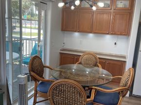 8581 SW 16th St, Davie FL 33324