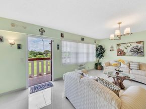 412 Brighton J 412, Boca Raton FL 33434