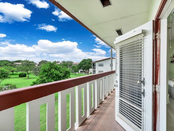 412 Brighton J 412, Boca Raton FL 33434