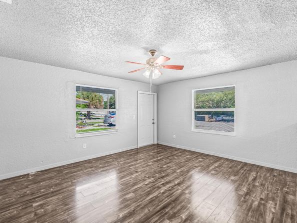 1661 W 27th Street A & B, Riviera Beach FL 33404