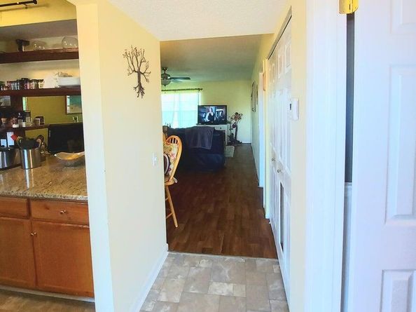 12019 W Greenway Dr 203, Royal Palm Beach FL 33411