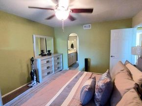 12019 W Greenway Dr 203, Royal Palm Beach FL 33411