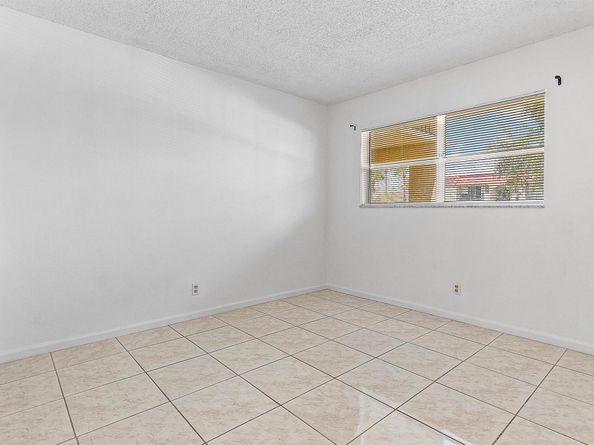 9855 Sandalfoot Boulevard 305, Boca Raton FL 33428