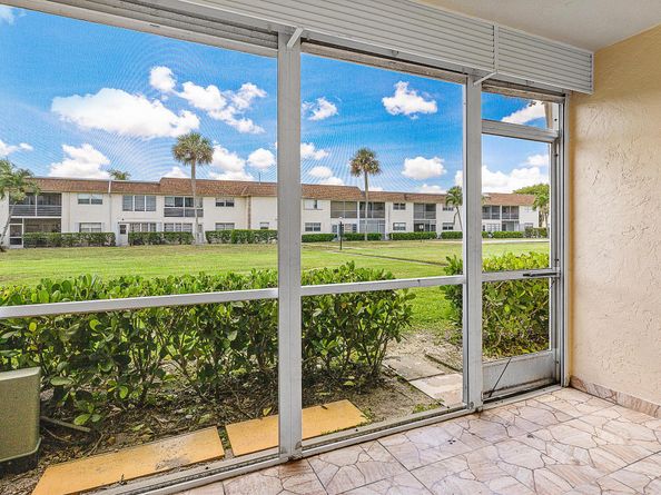 9855 Sandalfoot Boulevard 305, Boca Raton FL 33428